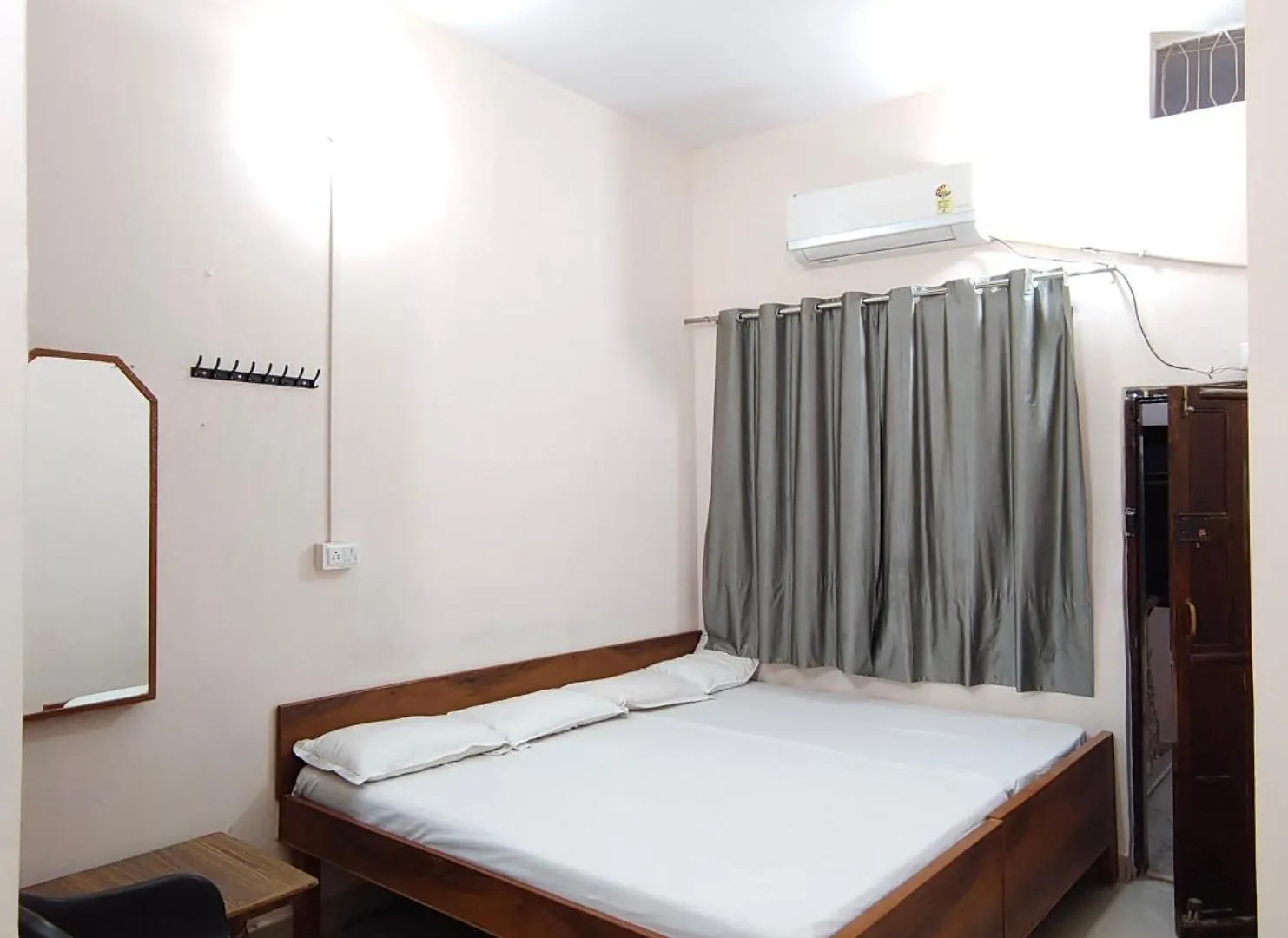 Kashika Paying Guest House Varanasi